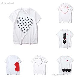 24SS Play Designer Men's T Shirts Heart Badge Brand Fashion Women's Short Sleeve Cotton Top POLO Shirt Clothing