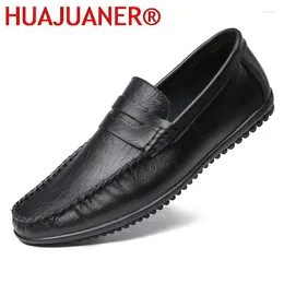 Casual Shoes Men Black Dress Loafers Fashion Light Driving Classic Business Soft Flat Footwear Male Outdoor Slip On