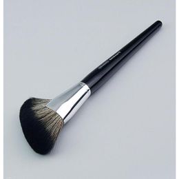 Makeup Brushes Pro Demi Fan Brush 72 Featherweight Soft Bristle Seamless Setting Powder Cosmetics Beauty Tools8100863 Drop Delivery He Otprt