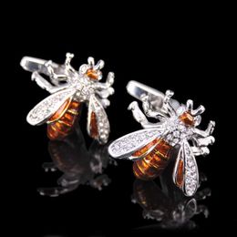 Cuff Links High quality Manual Colouring honeybee Cufflinks Luxury Fashion for mens BrandAnimal cuff buttons cuff links Jewelr CN005 Y240411