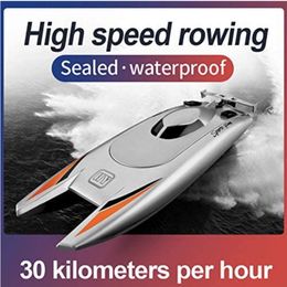 2.4G RC Boat RC Boat 30KM/H 4CH High Speed Remote Control Ship Boat Rowing Waterproof Capsize Reset RC Racing Boat Speedboat