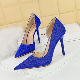 Dress Shoes Retro European Style Thin Heels Shallow Mouth Pointed Side Hollowed Out Sparkling Sequin Fabric For Women's Singles