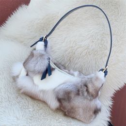 Women's High Quality Fur Bag Large Capacity Luxury Fox Fur Handbag Adjustable Strap Design Single Shoulder Fur Bag