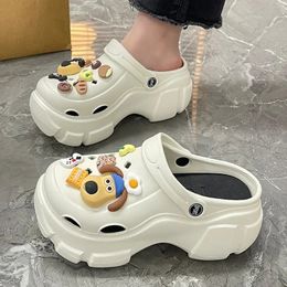 Sandal Slippers DIY Cute Cartoon Clogs Women Mules Summer Beach Sandals Cave Hole Female Garden Shoe For Students Girls 240326