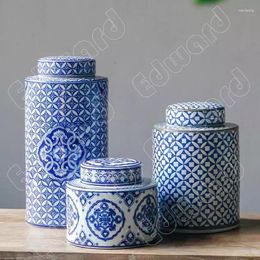 Vases Tabletop Crafts Vase Blue And White Porcelain Classic Style Ceramic Ornaments Modern Home Creative Decor Living Room