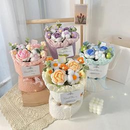 Decorative Flowers Rose Holding Bouquet Preserved Flower For Bridal Wedding Artificial Decoration Valentine's Day Girlfriend Gifts