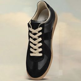 Hot Maison Martin Calfskin Replinca Shos Rplicat Snakr Sud Womans Mns Black Whit Snakrs Flat Hl Dsignr Run Foam Runnr Trainr Basktball Outdoor Sports Fast Ship 813