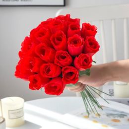 Decorative Flowers 10PCS Red Silk Roses Bouquet Vase For Home Decor Garden Wedding Wreaths Fake Plant Wholesale Artificial