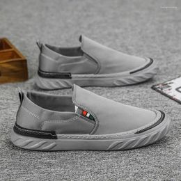 Casual Shoes Men's Outdoor Breathable Ice Silk Canvas Board Loafers