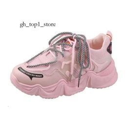 Sneaker da donna Sneaker Casual Fashion Walking Outdoor Wedges Scarpe per piattaforme Brand Girl Scarpe di lusso Domande Designe 513