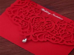 Vintage Chinese Style Hollow Out Wedding Invitations Creative Brides Couples Cards Red Cover Foil Stamping Chic Bridal Card9455583