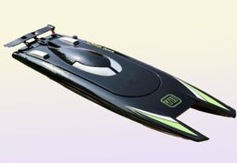 Electric RC Boats 2 4Ghz RC Racing Boat High Speed Yacht 30 KM H Remote Control Speedboat Rowing Ship Model USB Charging Water Gam8472518