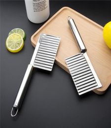 1pc Stainless Steel Wavy Knife Fruit Vegetable Crinkle Cutter French Fry Slicer Kitchen Potato Salad Steel Blade Chopping Cutting 8304007