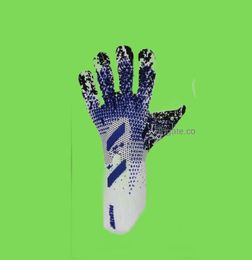 4MM Goalkeeper Gloves Finger Protection Professional Men Football Gloves Adults Kids Thicker Goalie Soccer glove328s1519498