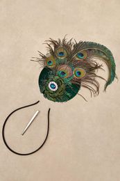 1920s Peacock Feather Fascinators Retro Colorful Rhinestones Inlaid Small Beret Tea Party Head Wear Velvet Fascinator