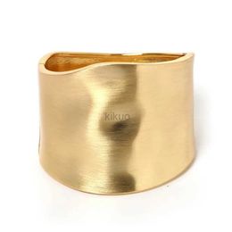 Bangle Wide Bangles Minimalist Alloy Gold Color Bracelets For Women Accessories Fashion Jewellery Engagement Party Gift 24411