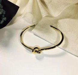 stainless steel knotted bracelet men and women friendship bracelet silver rose gold open C shaped bracelet Jewellery Luxury designer3349824