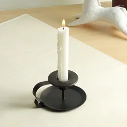 Candle Holders Simple French Candlestick Home Dining Table Retro Decoration Lamp Holder Accessories Decor Pography Props