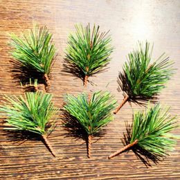 Decorative Flowers 10PCS/Lot Christmas Decoration Simulation Mini Pine Needles Material DIY Craft Handmade Making Garland Accessories