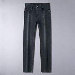 Nuovi pantaloni di marca elastica di marca alla moda elastica di jeans elastica di nidi e autunni.
