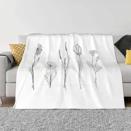 Blankets Art Creative Design Comfortable Warm Flannel Blanket Flowers Roses Daisy Daisies Lavender Tulips Line Simple Minimalistic White