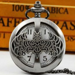 Pocket Watches Super Bat Display Quartz Pocket Vintage Grey Fob Chain es Round Dial Necklace Pendant Clock Dropshipping Y240410