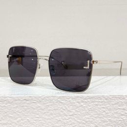 Lüks Bayan Güneş Gözlüğü Günlük Giyim Moda Güneş Gözlüğü Alın Günlük Polarize Güneş Gözlüğü Yüksek kaliteli kişilik, kutu ile Güneş Gözlüğü