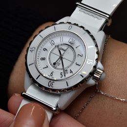 Original Chanells Watch Mens Ceramic Strap Designer Watches High Quality Luxury Couple Watch with Box Montre De Luxe Dhgate New
