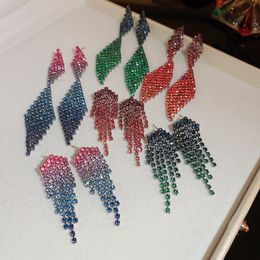 New Luxury Gradient Rhinestone Crystal Long Tassel Earrings For Women Shiny Bridal Wedding Dangle Ear Jewellery Wholesale