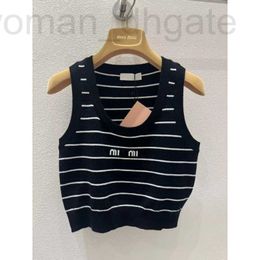 Women's Tanks & Camis designer Mujia 24 Early Spring New Knitted Tank Top Stripe Contrast Letter Pattern Short Style Slim Fit Spicy Girl Korean Women RCVD