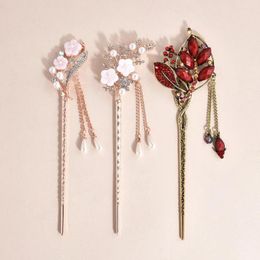 Hair Clips China Classical Style Flower Leaves Hairpins Crystal Rhinestone Tassel Sticks Silver Combs Wedding Accessories