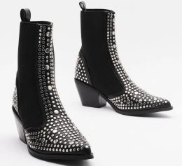 Boots New Winter Punk Rivet Boots Women Round Head Toe Leather Booties Studded Thick Low Heels Chelsea Ankle Plush Botas De Mujer