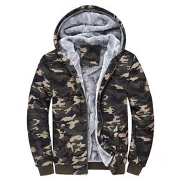 Designer Sweater New Products Listed Explosions Autumn and Winter Mens Plush Camouflage Trendy British Large Slim Fit Jacket Group Purchase