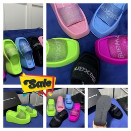 Designer Sandals Slippers Luxury Womens Velvet material rhinestone Velcro tape party Soft Rooms GAI ize 35-42 6cm-10cm shoes soled black shoemaker