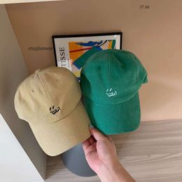 designer hat Korean Spring/summer Duck Tongue Soft Top Versatile Embroidered Sun Protection Baseball Hat for Women