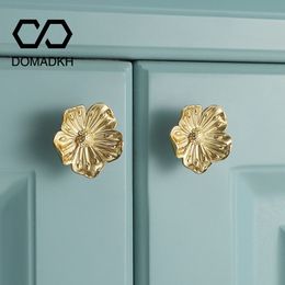 Brass Cherry Blossom Cabinet Knobs Plum Blossom Design Closet Door Handles Home Decor Dresser Pulls Golden Flower Drawer Knobs