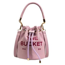 Womens Mens Crossbody Luxurys handbag Shoulder hand bag clutch satchel sling phone pochette travel bags