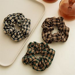 Wholesale New Large Intestine Scrunchie Of Winter Thick Cloth Pattern High Sense Of Elastic Hair Scrunchie Hair Accessories