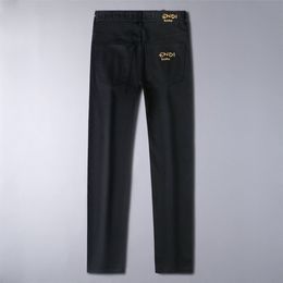 Luxo Luxo Moda Europeia Black Jeans Men Primavera e Autumn Estação européia Slim Fit Fit Feet Ponts Men's Style P6103#