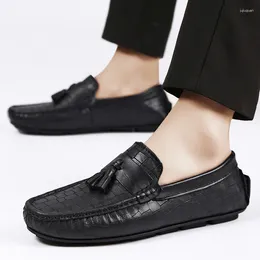 Casual Shoes Genuine Leather Men's Loafers Soft Moccasins High Quality Slip On Versatile Men Boat Flats Design Male Driving