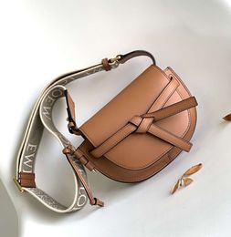 Evening Bags Designer Saddlebag Luxury Mini Crossbody Bags 15CM Shoulder Bag 10A Mirror Quality Genuine Leather Messenger Bag 364656