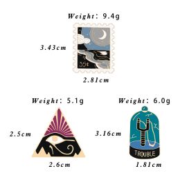 Vintage Oil Painting Stamps Brooches Mysterious Triangles Eye of Egypt Lapel Pin Creative TROUBLE Enamel Badge Kids Jewellery Gift