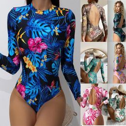 Hot Selling New European och American One-Piece Swimsuit Surfing Conservative Print Långärmad rygglös baddräkt