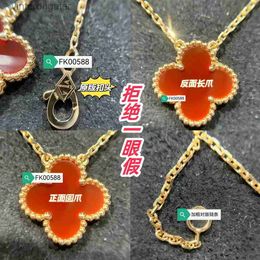 High End Vancelfe Brand Designer Necklace v Gold High Version Clover Necklace for Women Plated with 18k Gold Red Jade Marrow Trendy Designer Brand Jewellery