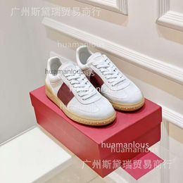 with Trainer Valenstino Leather Men Designer Sneakers Color Rivet Shoes Couple New White Block Lacing Breathable Small Sports Casual Board Women O7FT