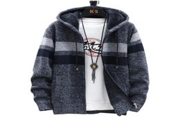 5 Colors Mens Sweaters Winter Cardigan Sweater Coats Thick Hooded Men Striped Clothes Plus Velvet6879156