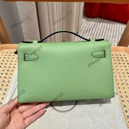 10Aトップクラッチバッグデザイナー女性高品質のファッションクラシックハンドバッグ財布クラッチミニポシェットエプソム22cm手作りの贅沢クラッチカサンドルマテラスウォレット