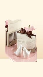 Whole40pcslot20boxes Love birds ceramic Salt and Pepper shaker Wedding Favours for Cheapest Wedding gift 7812975