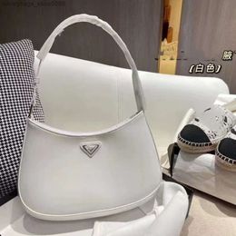 Leather Handbag Designer Sells New Women's Bags at Discount Familys New Underarm Womens Bag Versatile Single Shoulder Bag