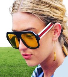 Oversized Sunglasses Women Brand Designer Retro Big Frame Red Green Sun Glasses 2018 New Flat Top Shades Clear Yellow Eyewear2983774